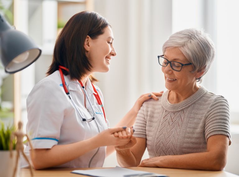 medico-24-horas-idosos